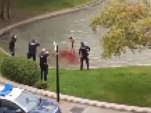 رجل يتعرى في الشارع ثم يطعن نفسه حتى الموت في إسبانيا