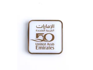 متجر طيران الإمارات الرسمي يطرح تشكيلة تذكارات يوبيل الإمارات