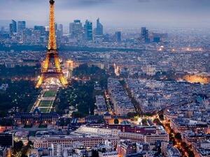 العاصمة باريس