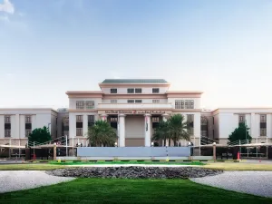 جامعة أبوظبي تحصل للمرة الثانية على الاعتماد من النظام الأوروبي لتطوير الجودة الأكاديمي الرائد عالميًا في مجال تعليم إدارة الأعمال   