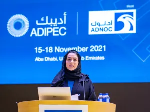 أديبك 2021 ينطلق غداً الإثنين حضورياً ليضع أبوظبي مجدداً في قلب صناعة الطاقة العالمية