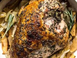 وصفات خريفية: صدر الديك الرومي بالأعشاب