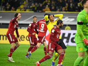 بايرن ميونيخ يتفوق على بوروسيا دورتموند بصعوبة