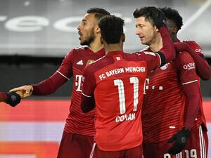 بايرن ميونيخ سحق برشلونة بثلاثية في المواجهة الأولى بينهما هذا الموسم