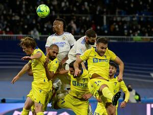 ريال مدريد يتعادل مع قاديش