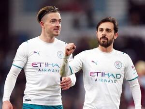 سيلفا (يمين) وجاك غريليش يقودان مانشستر سيتي للفوز (المصدر: سكاي سبورتس)