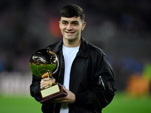 غافي الفائز بجائزة الفتى الذهبي لعام 2021