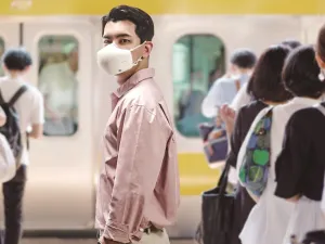 Enjoy Life On-the-Go With LG’s Advanced Puricare Wearable Air Purifier 