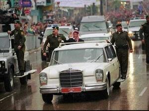 الملك الراحل الحسين بن طلال في العام 1999 