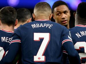 مبابي يقود باريس سان جيرمان أمام ليون