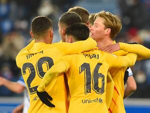 برشلونة يحقق فوزاً مهماً على آلافيس