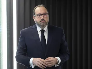 مستويات الإنفاق لاقتصاد التجزئة في العام 2021 تجاوزت العام 2019 بنسبة 4.5% "ماجد الفطيم" تنشر تقرير "حالة قطاع تجارة التجزئة في دولة الإمارات" للربع الرابع من العام 2021