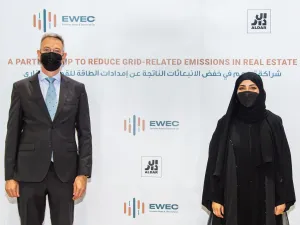 الدار العقارية تدخل شراكة إستراتيجية مع "شركة مياه وكهرباء الإمارات" لتزويد أصولها بمصادر الطاقة النظيفة