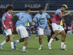 جانب من تدريبات أوروغواي الاستعدادية لمواجهة فنزويلا