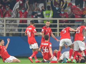 الأهلي يلاقي الهلال اليوم