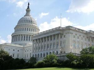 "الشيوخ الأمريكي" يؤيد قرار فرض عقوبات محتملة على روسيا