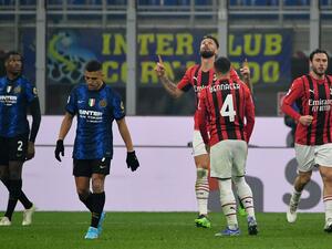 جيرو (وسط) يقود ميلان للفوز