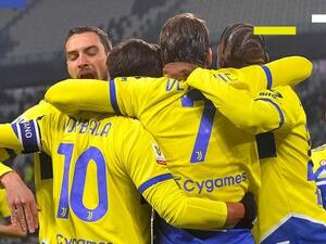 يوفنتوس إلى نصف النهائي (المصدر: تويتر)