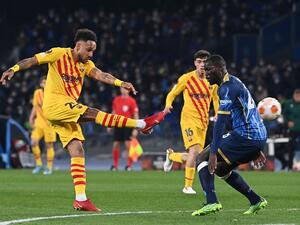 من مواجهة نابولي وضيفه برشلونة