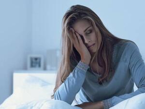 5 خرافات وحقائق عن الأرق