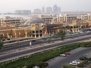 "الحمرا" تعلن عن صفقة بيع "الحمرا مول" إلى "الدار العقارية"  بقيمة 410 ملايين درهم