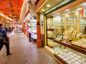 Gold Prices in Dubai Today: 24K Slips to Dh229.75 Per Gram