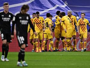 برشلونة يسحق ريال مدريد على ملعب سانتياغو بيرنابيو