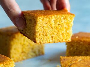 خبز الذرة النباتي السريع 