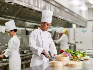 دناتا تدير خدمات التجزئة على رحلات "إيزي جيت" في أوروبا
