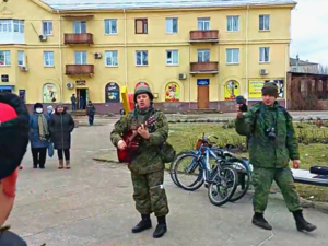singing soldier 