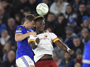 ليستر يتعادل مع روما (المصدر: أ ف ب)