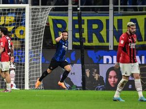 إنتر ميلان يتأهل إلى النهائي