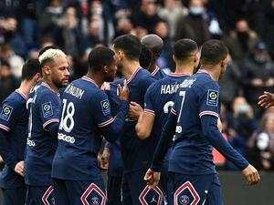 باريس سان جيرمان يلاقي لوريان اليوم