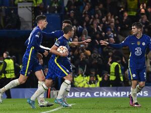 تشيلسي يسعى لتعويض سقوطه الأوروبي محلياً اليوم