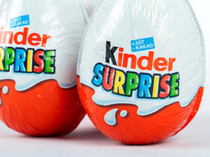 سحب مئات الاطنان من شوكولاتة Kinder