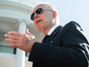 قال بايدن للصحافيين: «لن نرسل لأوكرانيا أنظمة صواريخ قادرة على بلوغ روسيا»