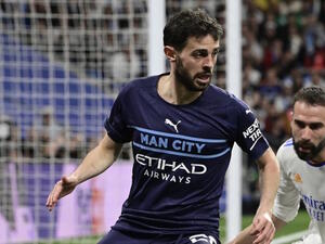 برشلونة يريد جلب بيرناردو سيلفا (المصدر: أ ف ب)