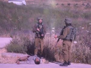 الاحتلال الإسرائيلي يطلق النار على فلسطيني قرب حاجز جنوب نابلس