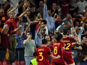 روما يظفر باللقب (المصدر: أ ف ب)