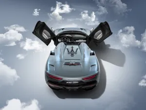 New Maserati MC20 Cielo Global Premiere