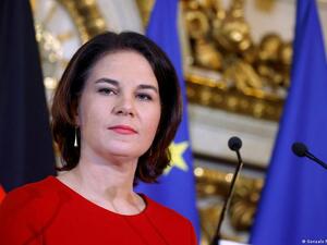 أنالينا بيربوك