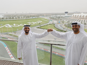 شركة أبوظبي لإدارة رياضة السيارات تمدد شراكتها الاستراتيجية مع منظمة الإمارات للسيارات والدراجات النارية