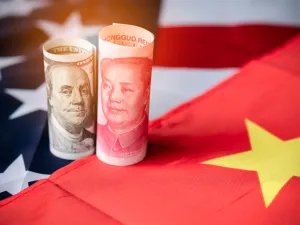 China Holds Emergency Meeting with Top Bank Executives Amid Concerns of Potential US Sanctions