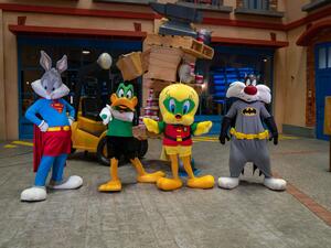 Warner Bros. World Abu Dhabi Brings All-new DC Super Hero Season To Fans