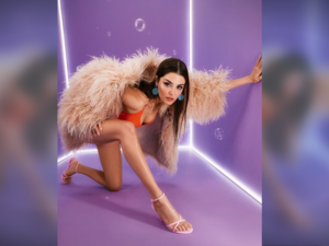 Hande Erçel latest photoshoot was to promote her Atasay collection 