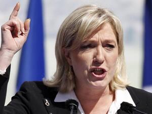 زعيمة اليمين في فرنسا مارين لوبان