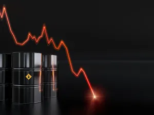 Oil Prices Slip on Fears of Recession, Weak Demand Outlook