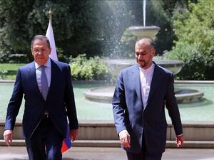 Lavrov (L), Amir-Abdollahian 