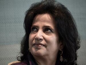 على "جدار المحبة" في الهيئة عبارات تشيد وتمجد موقف مي آل خليفة من التطبيع مع الاحتلال