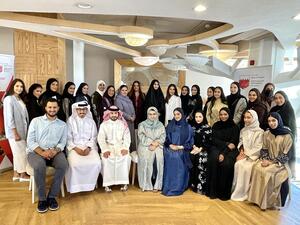مؤسسة المبرّة الخليفية تحتفي بخريجي برنامج رايات للمنح الدراسية